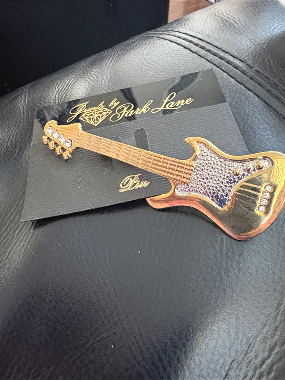 Vintage Park Lane Gold and Clear Crystal Electric Guitar Pin